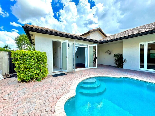 Foto del edificio - 280 SW 167th Ave