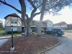 Building Photo - 2951 Sir Hamilton Cir