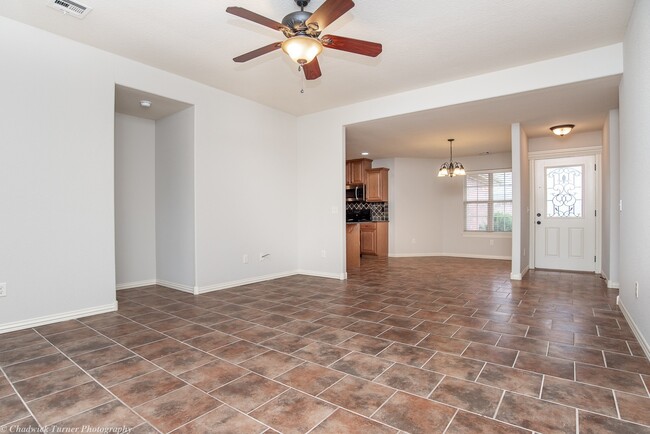 Building Photo - Clabber Creek- Fayetteville