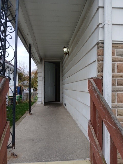 Foto del edificio - 238 E Weber St