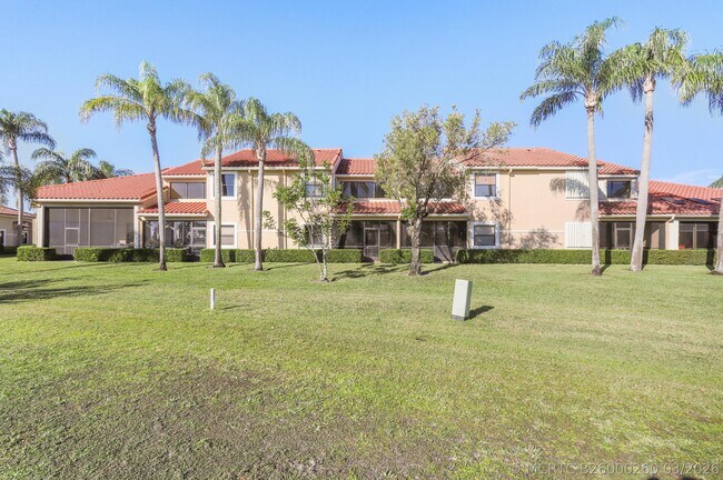 Foto del edificio - 856 Windermere Way