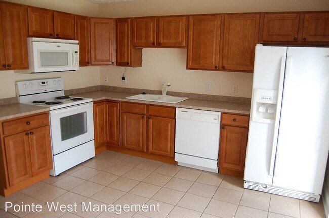 Building Photo - 3 br, 2.5 bath House - 860 Oak Tree Blvd