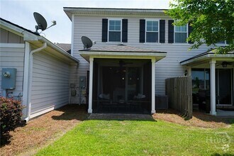 Building Photo - 160 Lake Lily Dr