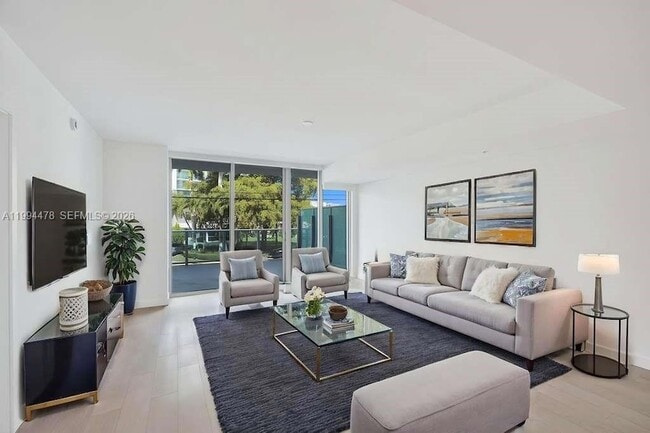 Photo - 9221 E Bay Harbor Dr Apartment