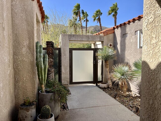 Building Photo - 20 Alta Vista