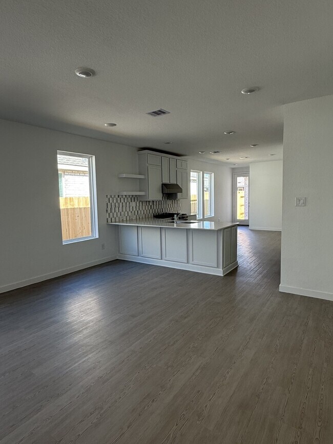 Foto del edificio - 18514 Juniper Hvn Ct