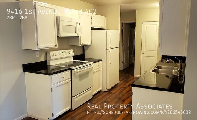 Foto del edificio - Top Floor 2 Bedroom Condo in Northgate wit...