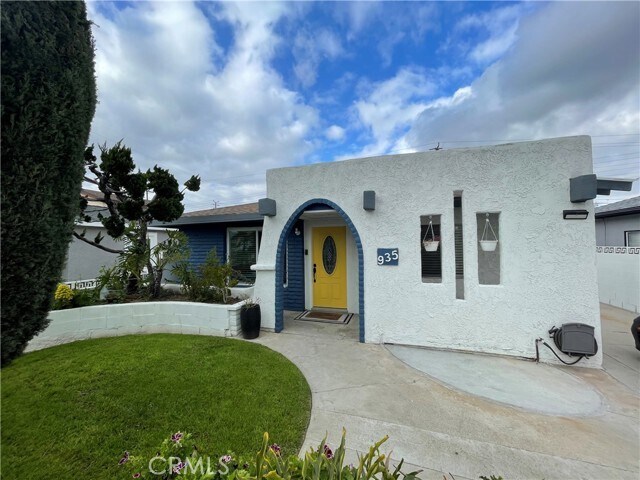 Primary Photo - 935 E Lincoln St