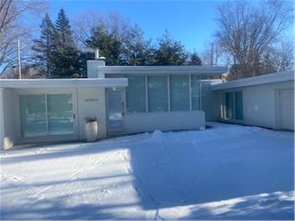 Primary Photo - 6005 Tracy Ave