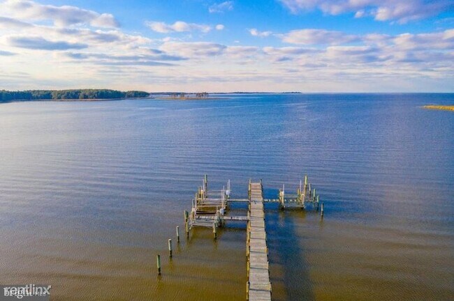 Building Photo - 2 br, 2 bath Condo - 305 Swan Cove Ln
