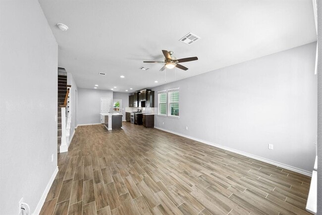 Building Photo - 5002 Plum Peach Bend