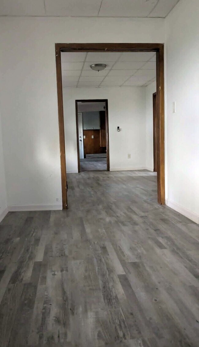 Foto del edificio - 1260 W 67th St