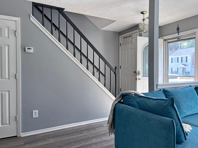 Building Photo - 3168 Shadow Walk Ln