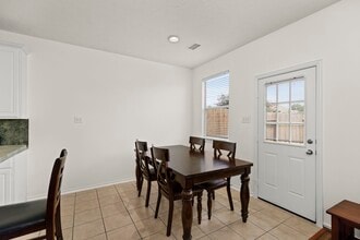 Building Photo - 5651 Stonecloud Ln