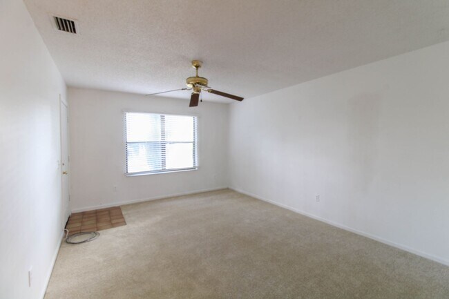 Foto del edificio - 939 Hughey St