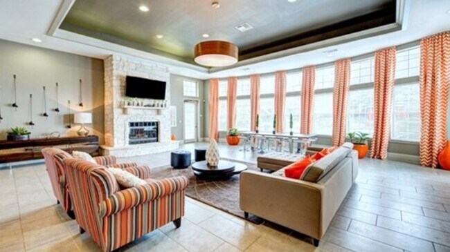 Foto del edificio - 700 Louis Henna Blvd