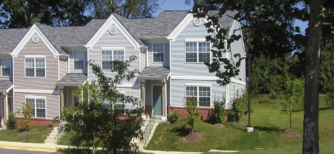 Burnt Mills Crossing Apartments in Silver Spring, MD