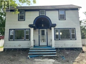 Building Photo - 160 Askin Ave