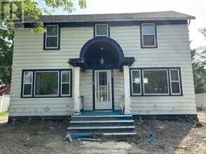 Building Photo - 160 Askin Ave