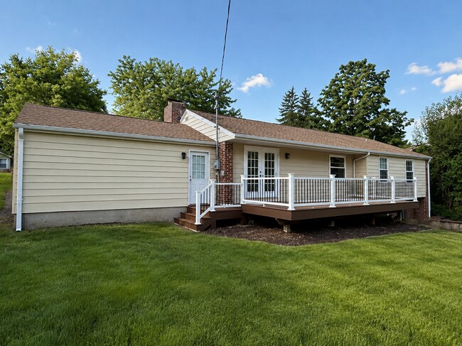 Foto del edificio - 18 Winslow Ln