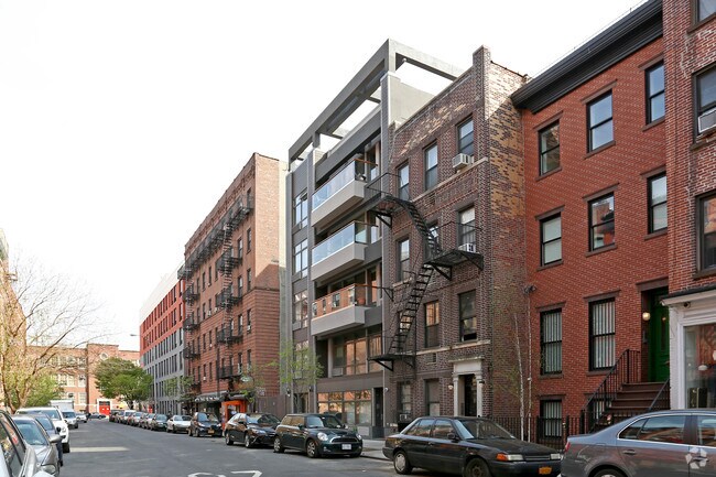 Foto del edificio - 532 E Fifth St