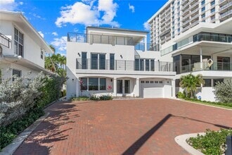 Building Photo - 1807 N Fort Lauderdale Beach Blvd