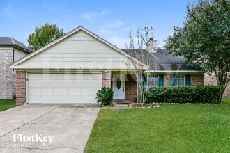 Building Photo - 21407 Highland Knolls Dr