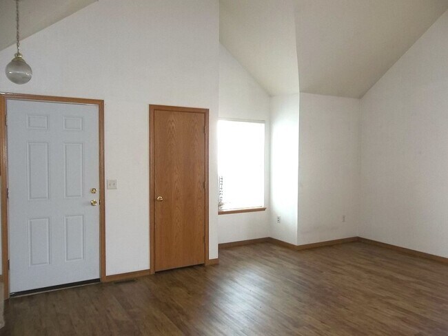 Foto del edificio - West Fort Collins Living Near Horsetooth Reservoir