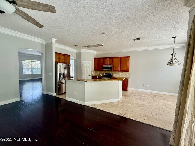 Foto del edificio - 1084 Candlebark Dr