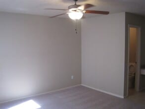 Building Photo - 6822 Harpers Dr