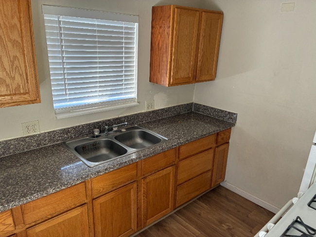 Building Photo - 3723 Jasmine St