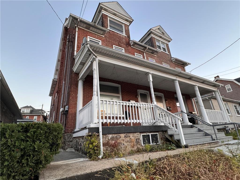 Primary Photo - 926 Broadway