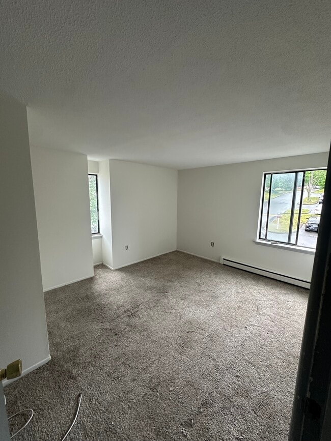 Building Photo - 48 Burgundy Hill Ln