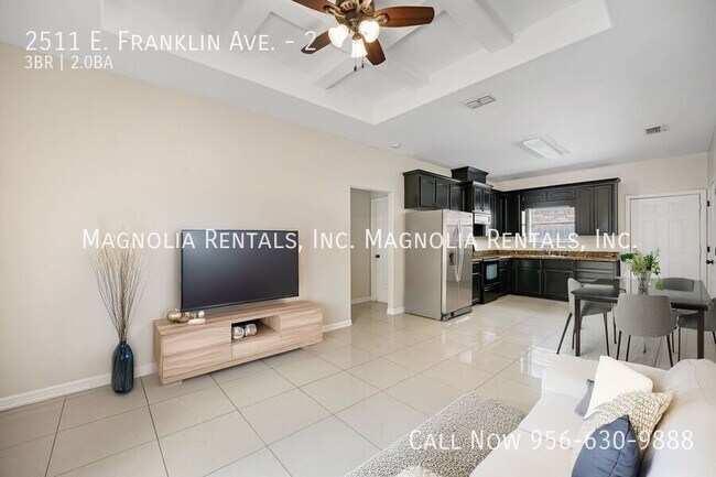 Foto del edificio - 2511 E Franklin Ave