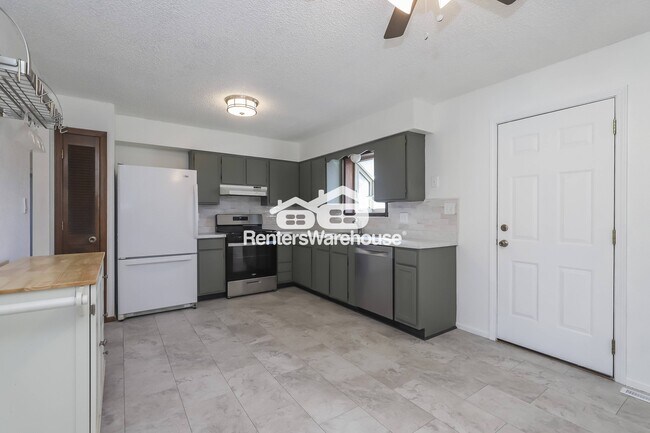 Foto del edificio - 203 Village Ln