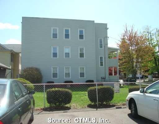 Building Photo - 193 Quinnipiac St