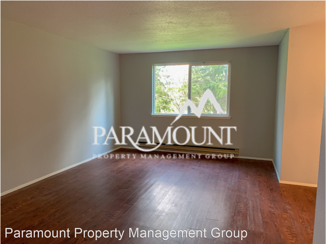 Foto del edificio - 2 br, 1 bath House - 575 6th Avenue #8