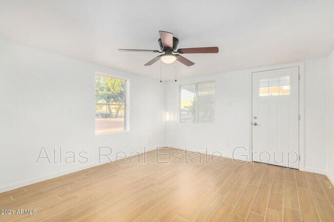 Foto del edificio - 444 S Delaware St