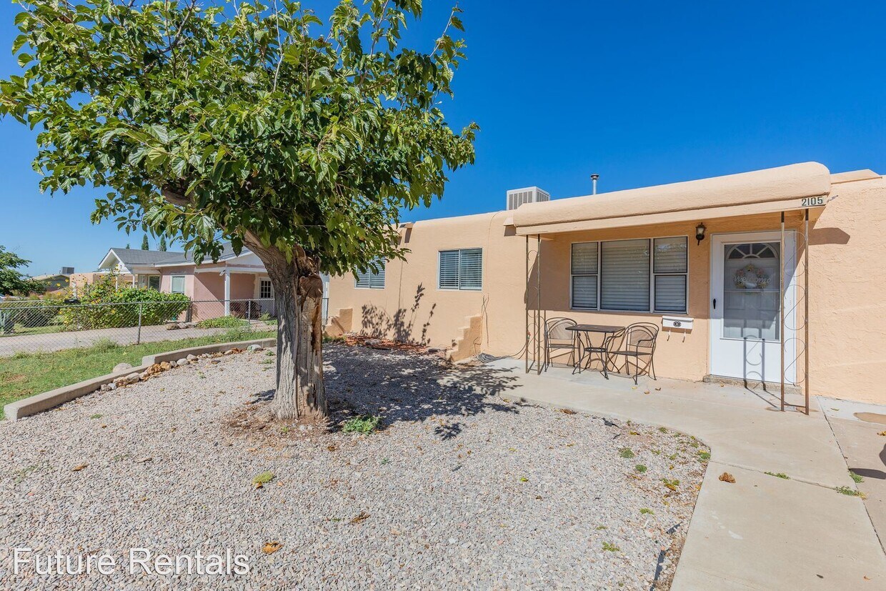 3 br, 1 bath House 2105 Bellmah Dr House Rental in Alamogordo, NM