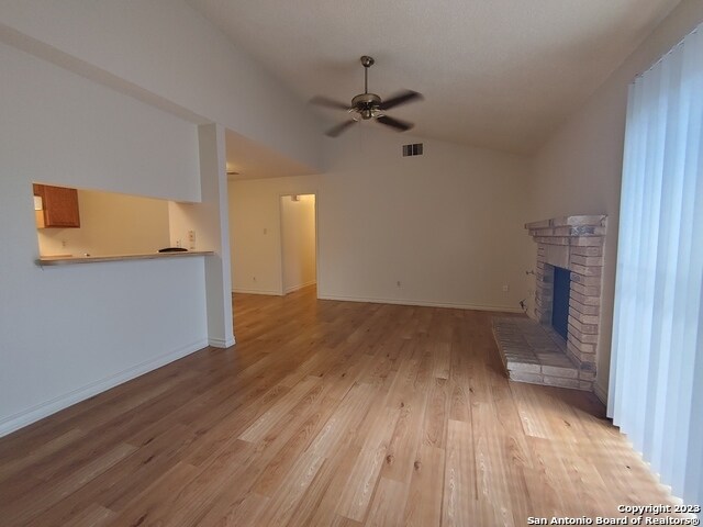 Foto del edificio - 9912 Ardash Ln