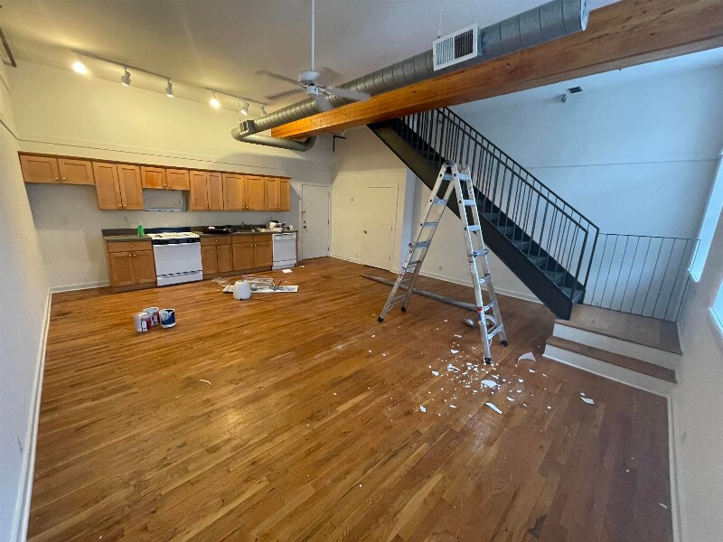 Foto principal - 1017 Jefferson St