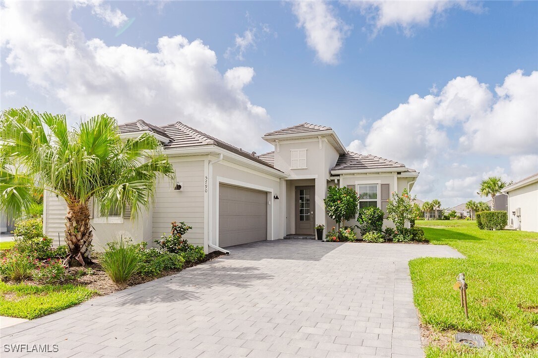 Foto principal - 5790 Kingston Pl