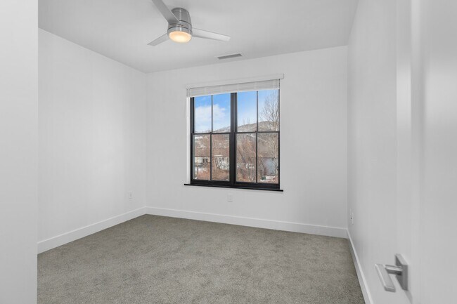 Building Photo - 100  Clement Street, Unit 100-200