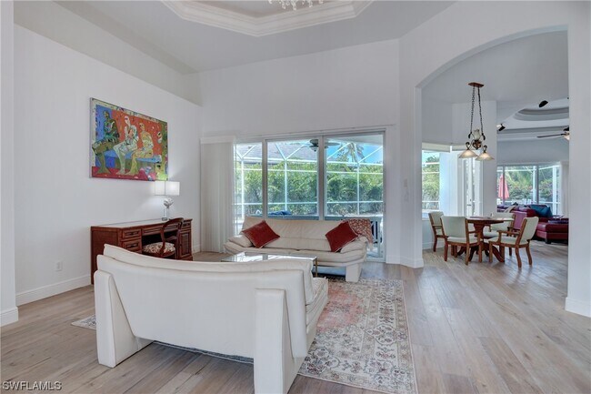 Building Photo - 493 Banyan Blvd