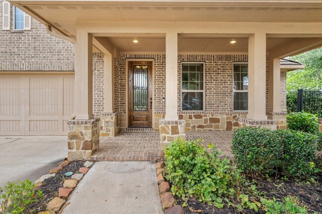 Building Photo - 5327 Metzger Ct