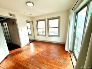 Building Photo - 1123 21st St