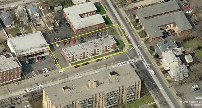 Aéreo - 151 W Columbia St