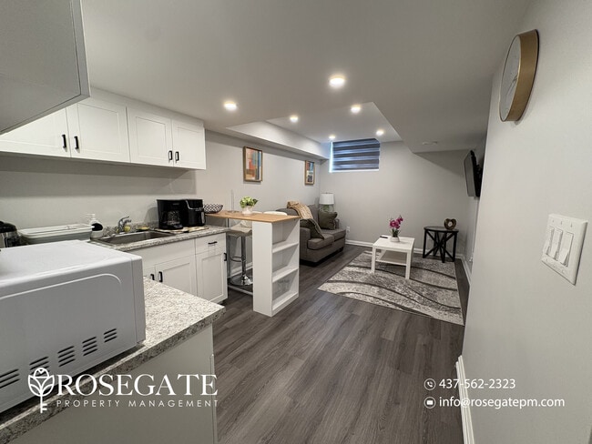 Building Photo - Modern 1-Bedroom Basement Apartment with In-Unit Laundry – Niagara Falls