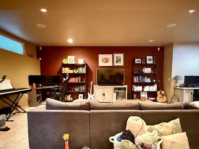 Foto del edificio - 754 Cricket Ln