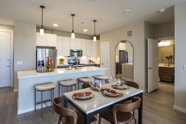 Building Photo - Special Offer – 4 Weeks Free + Only $99 to Start!